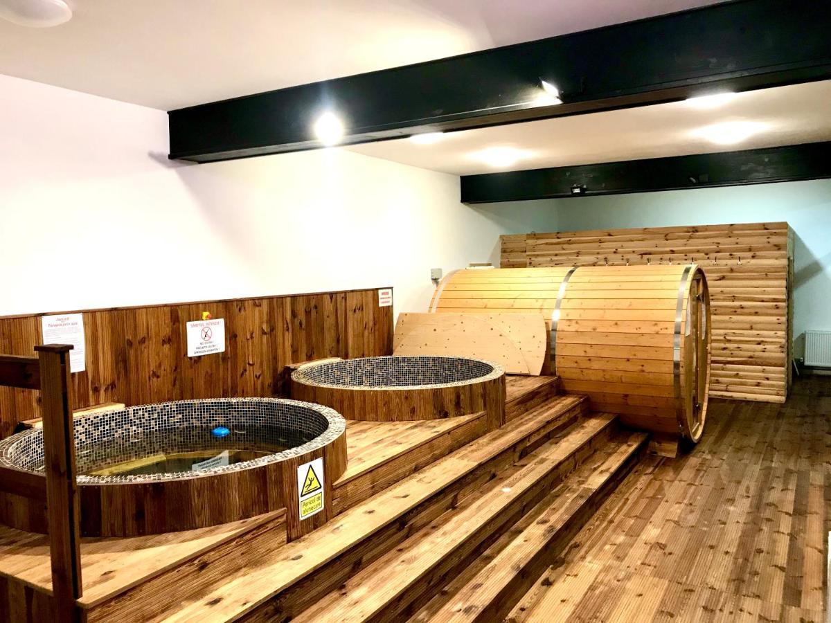 Poiana Teiului 本斯尼基纳宾馆酒店 外观 照片